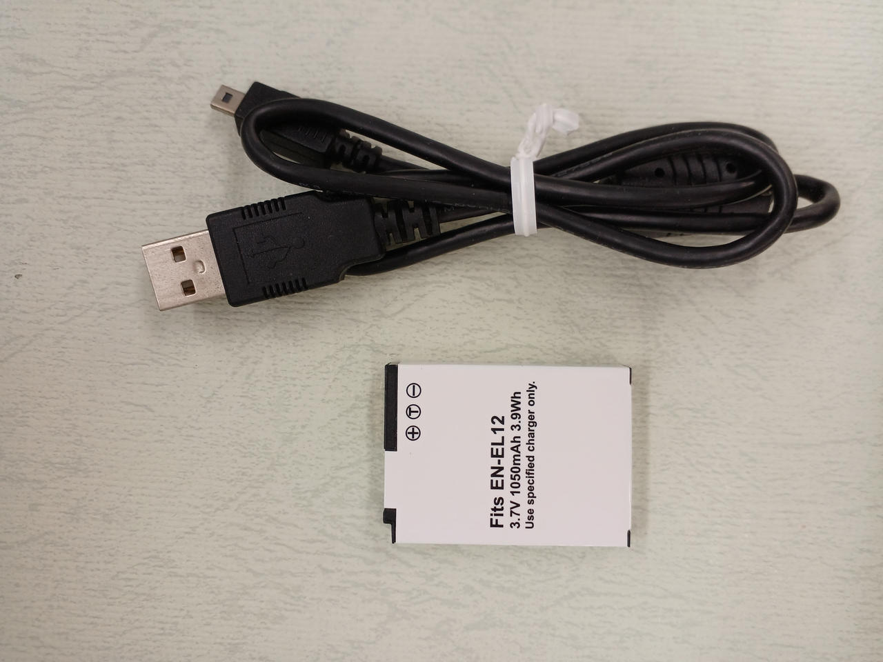 充電池は汎用品となります