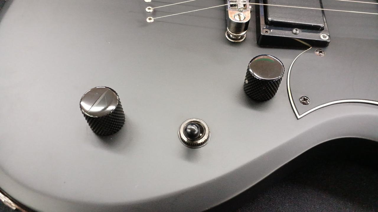 ノブは社外品です。