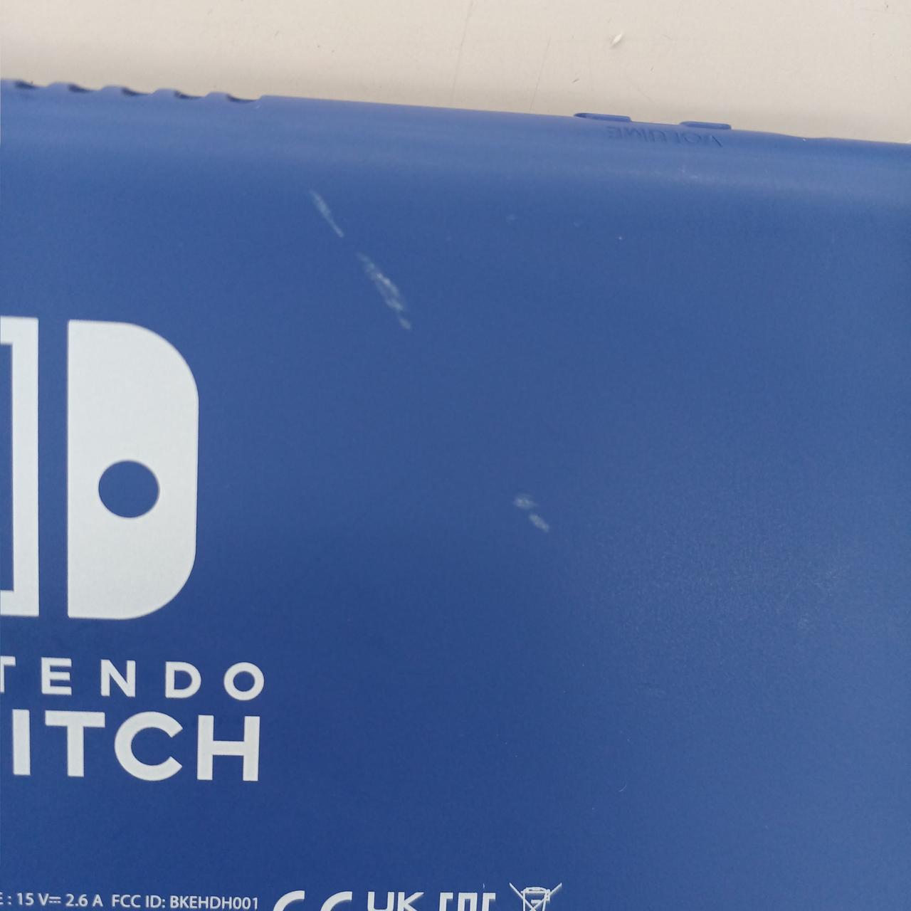 目立つキズあり