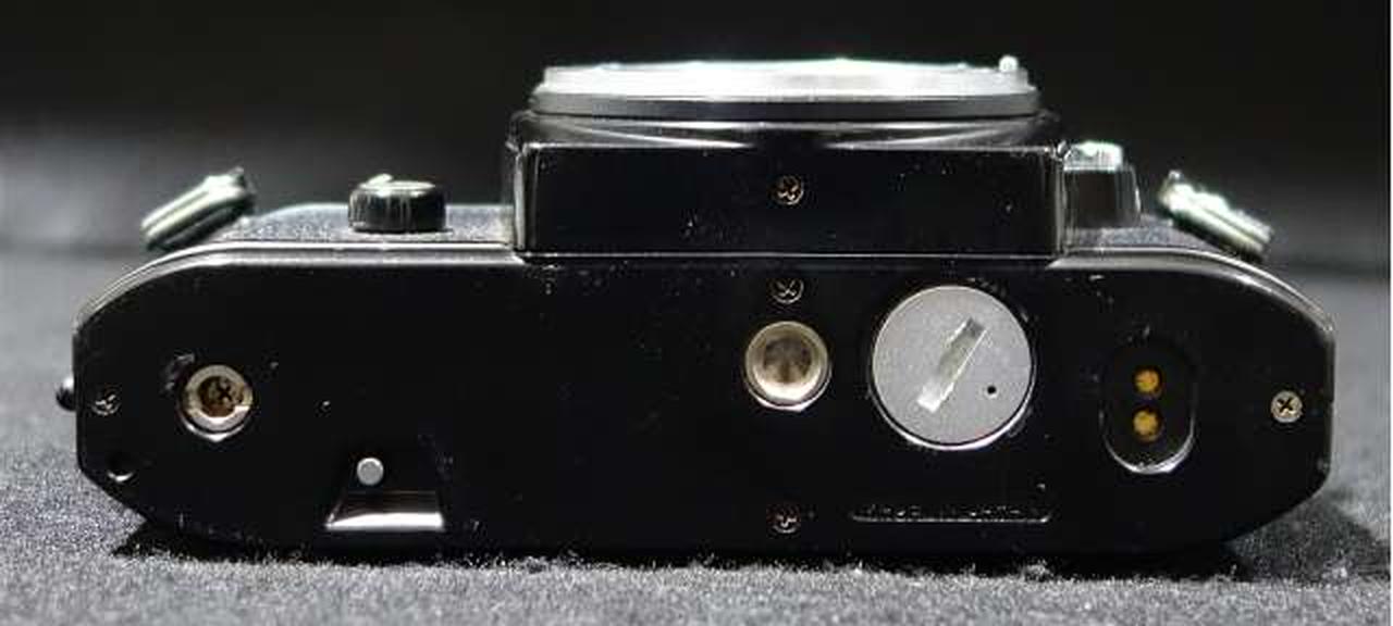 【SALE】Nikon フィルム一眼レフカメラ/ おまけケース付き ニコン(NIKON)|フィルム一眼レフ|HARDOFFオフモール（オフモ