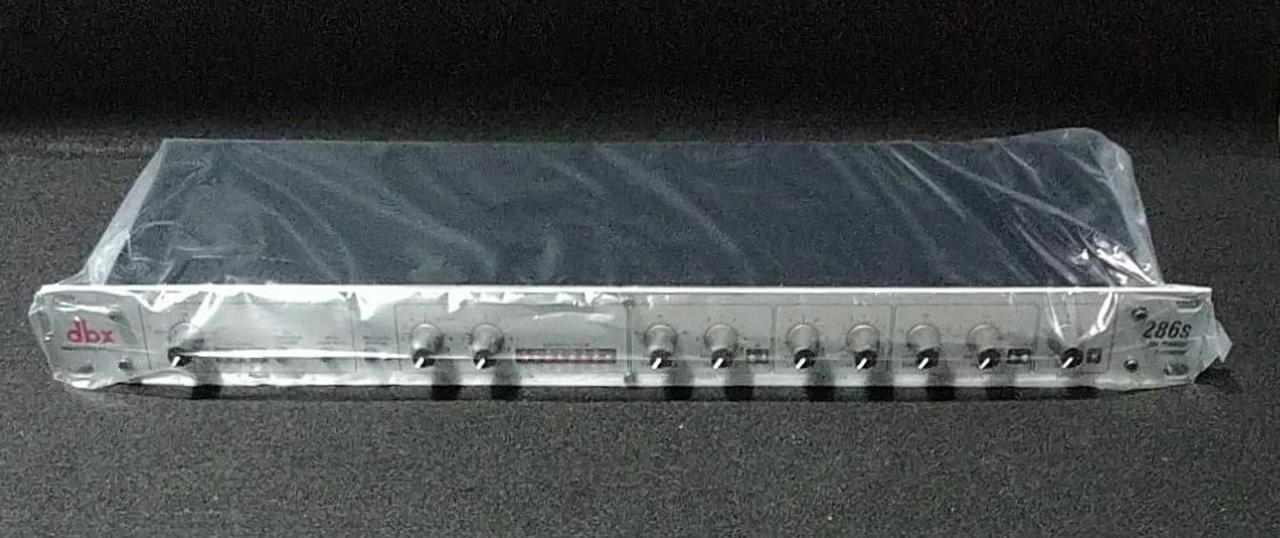 セット売り　dbx マイクプリアンプ & ULTRAGRAPH PRO グライコ セット売り dbx マイクプリアンプ & ULTRAGRAPH PRO グライコ