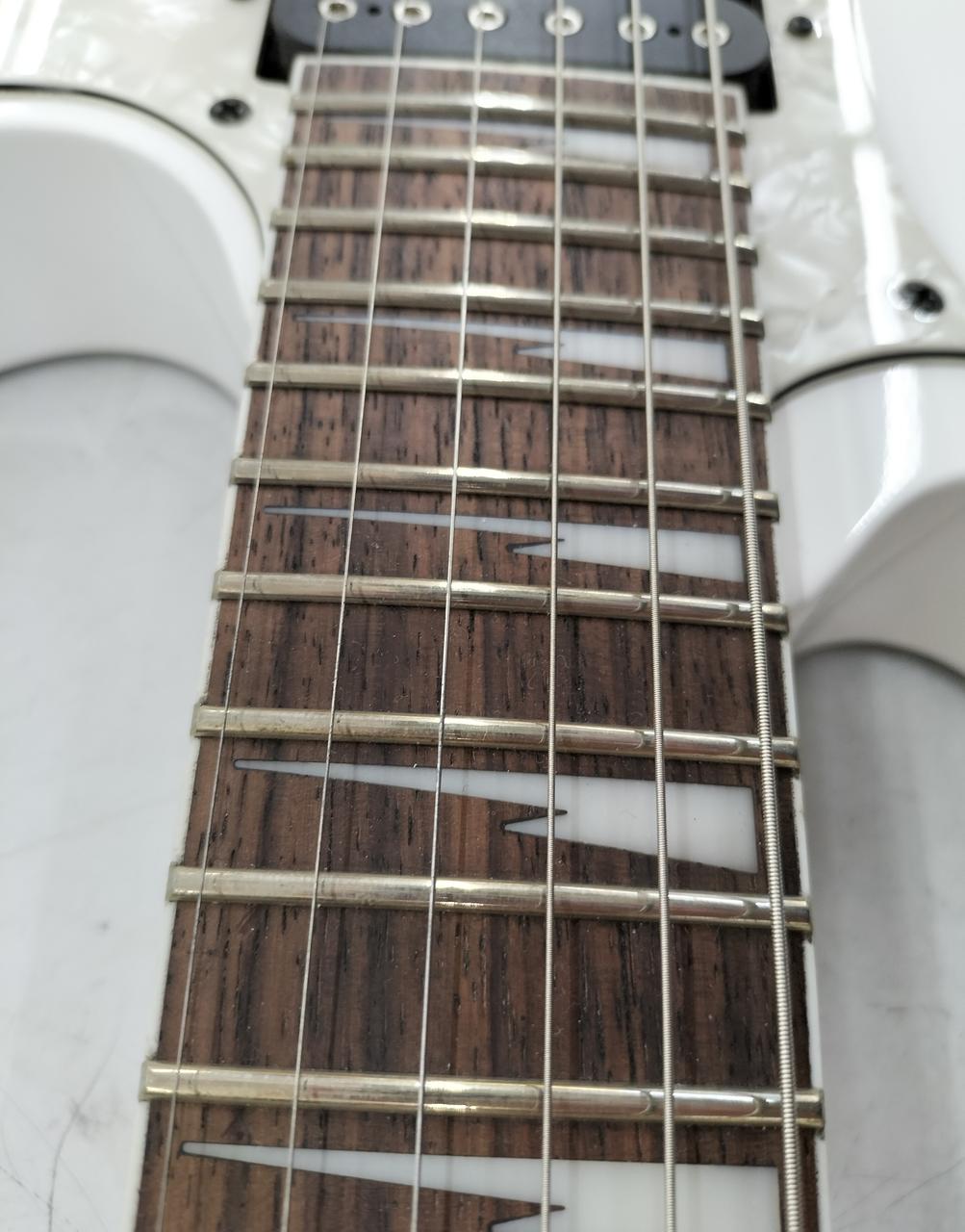 RG350DXZ エレキギター　美品 Ibanez エレキギター 初心者セット RG350DXZ WH 入門 (ズーム