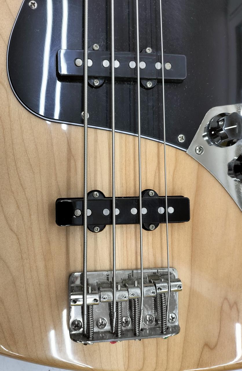 Squierベース Squier by Fender Classic Vibe '60s Precision Bass Laurel