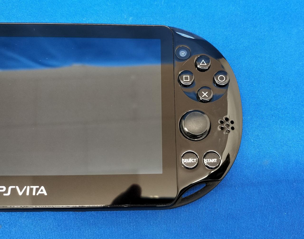 SONY - PS PCH-2000ブラック＋おまけソフト2本 (再値下げ） Amazon | PlayStation Vita Wi-Fiモデル ブラック (PCH-2000ZA11