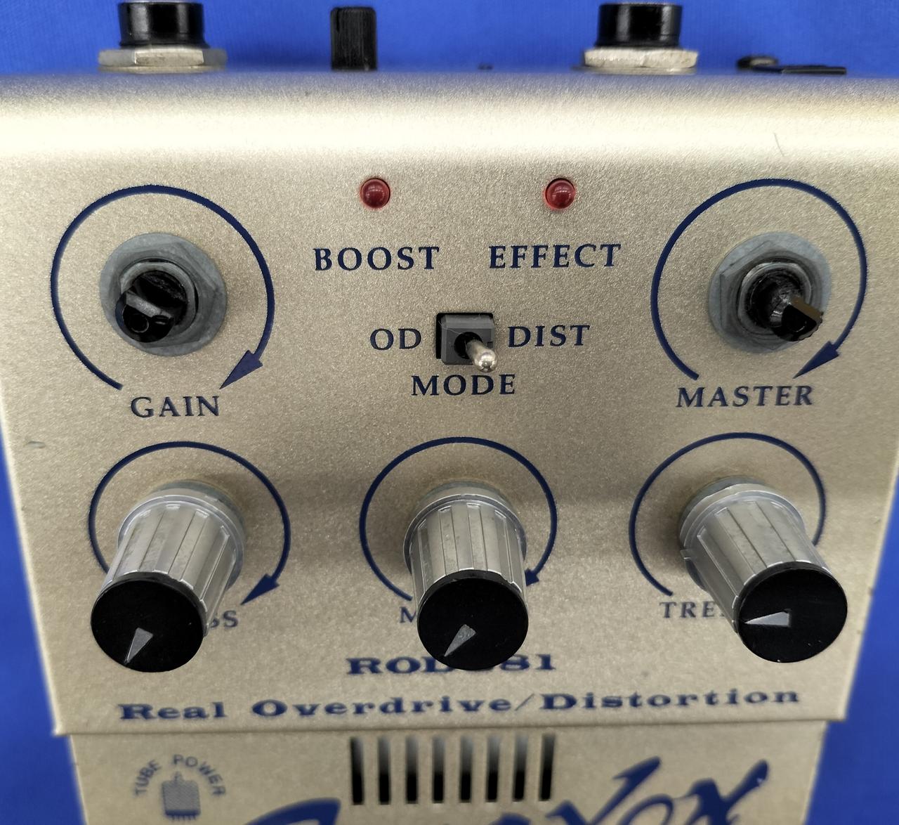 GAINとMASTERの
ツマミが欠品。