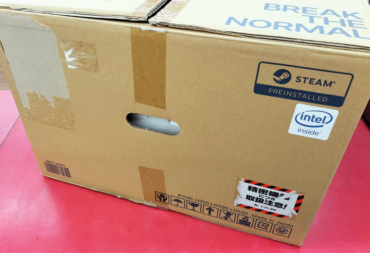 シール跡などあり