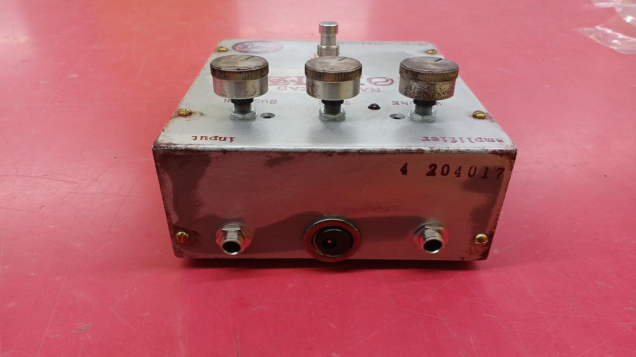 週末値下げ ファズ＆ディストーション Delicious Taylormade 週末