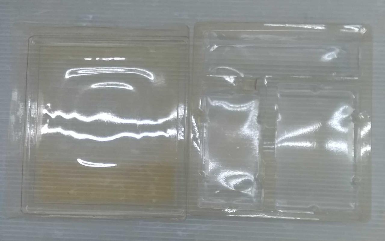 内箱変色しています