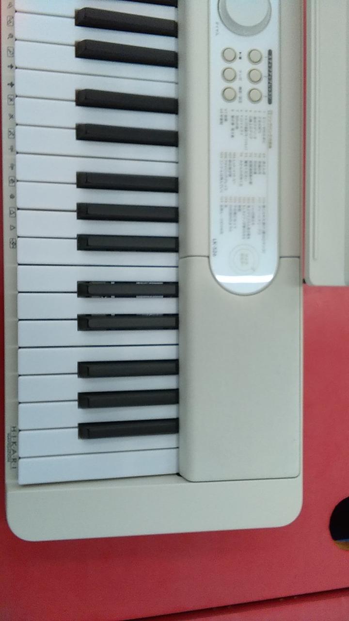 CASIO LK-526 キーボード 美品】LK-526 光ナビゲーションキーボード 61鍵盤 CASIO - メルカリ