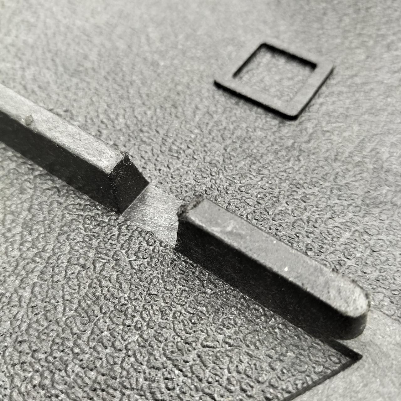 外観全体的にキズ目立ちます