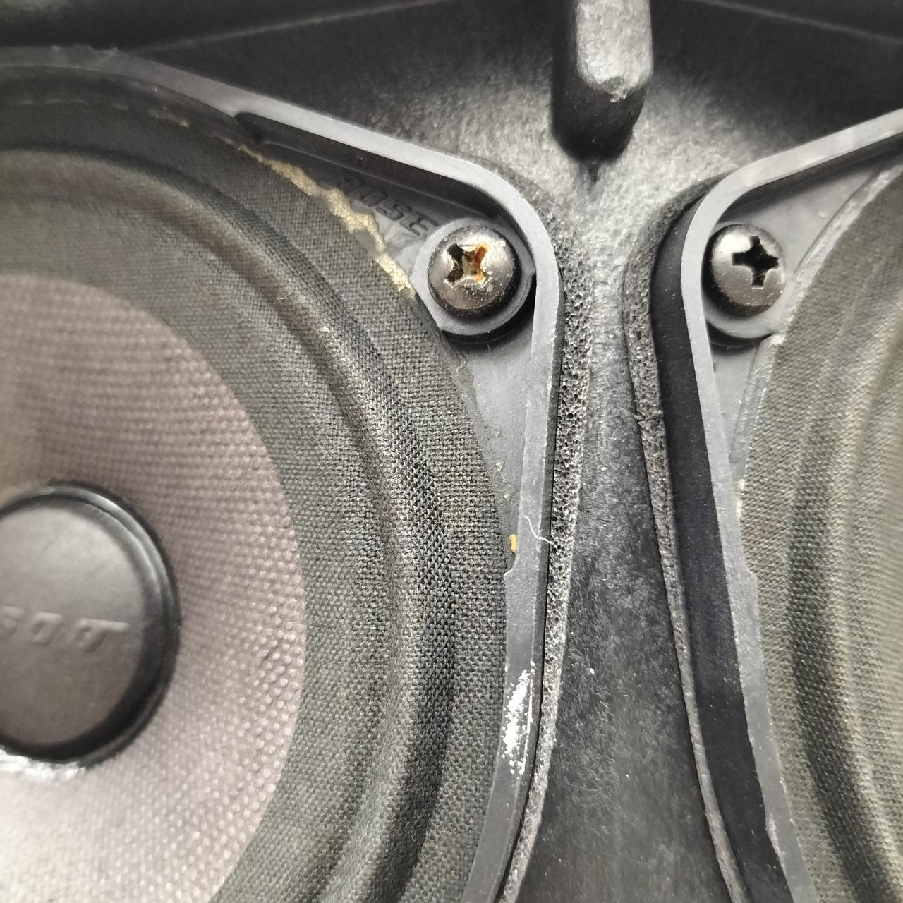 縁部剥がれあり