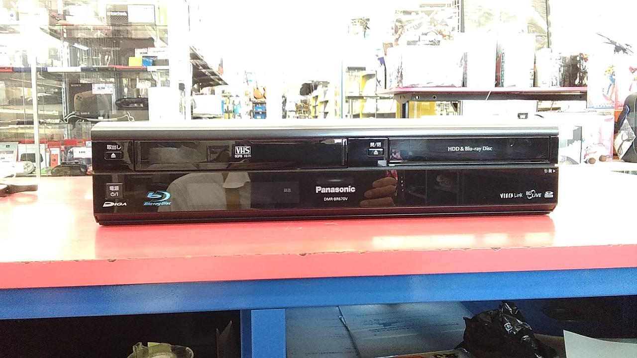 パナソニックVHS.ブルーレイ.HDDレコーダーDMR-BR670Vジャンク Used Panasonic DMR-BR670V BD/DVD/VHS/HDD Recorder | eBay