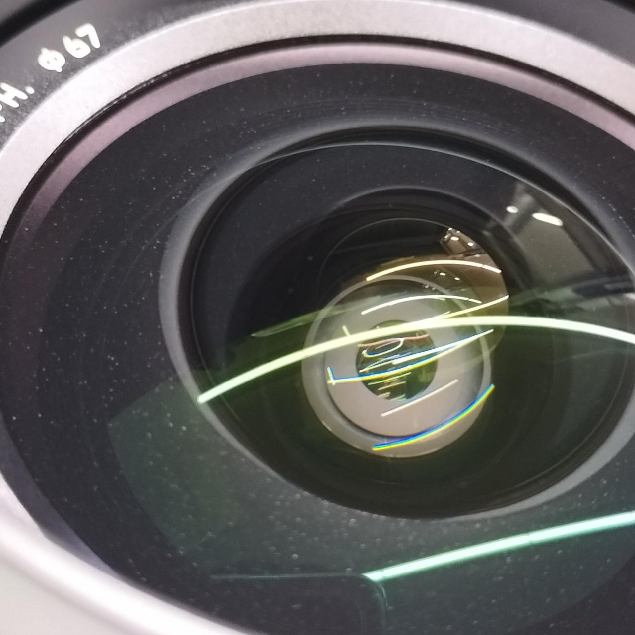 チリの入り込みがあります