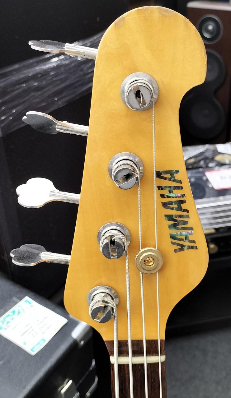 ベースギターは新品です Tsubasa Guitar Workshop The Hopper Alder/R Neck Binding