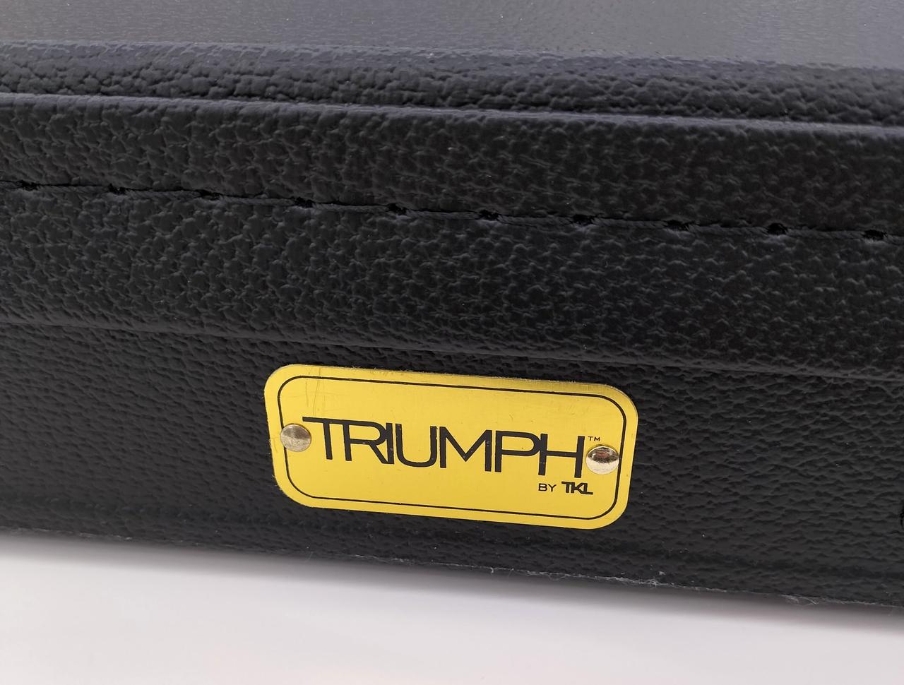 ハードケース非純正の物です