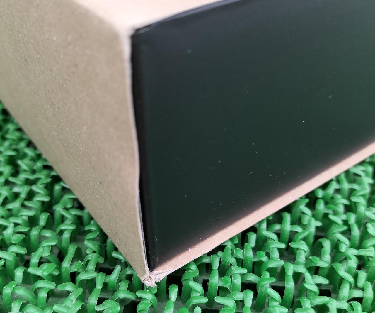 箱角部に潰れなどあり