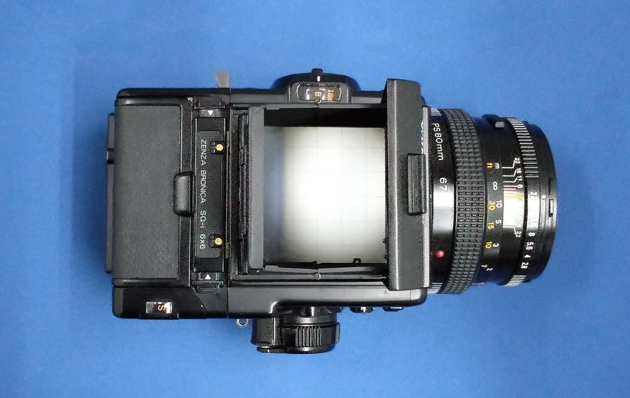 レンズ内にホコリ、塵あり