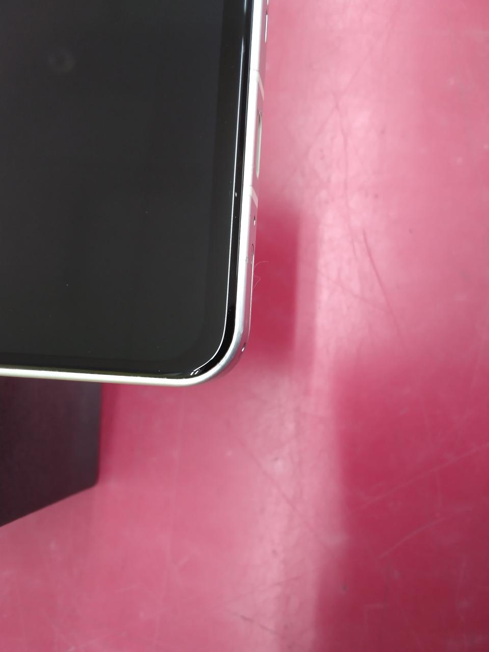 極小のキズ2カ所有