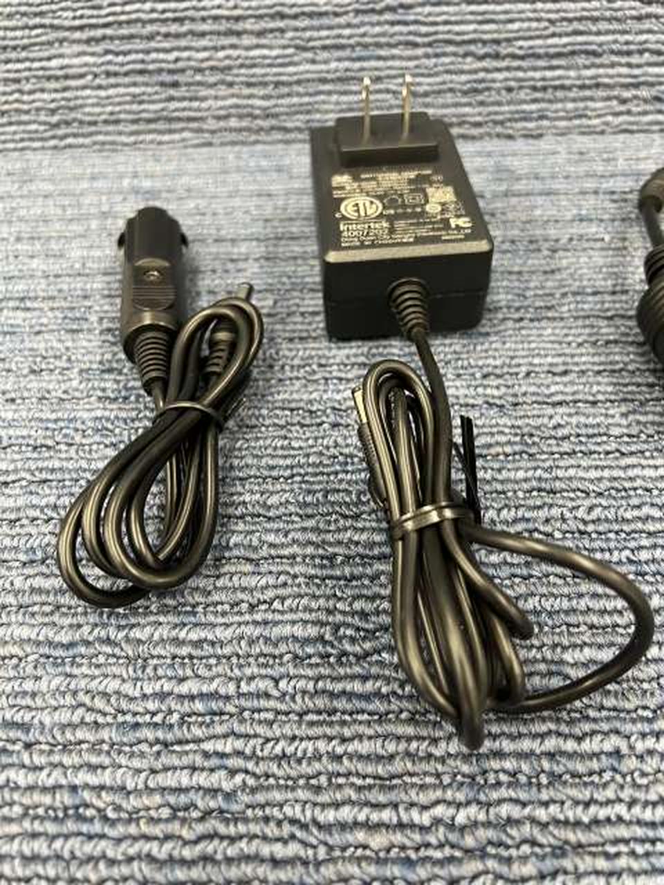 充電ケーブル