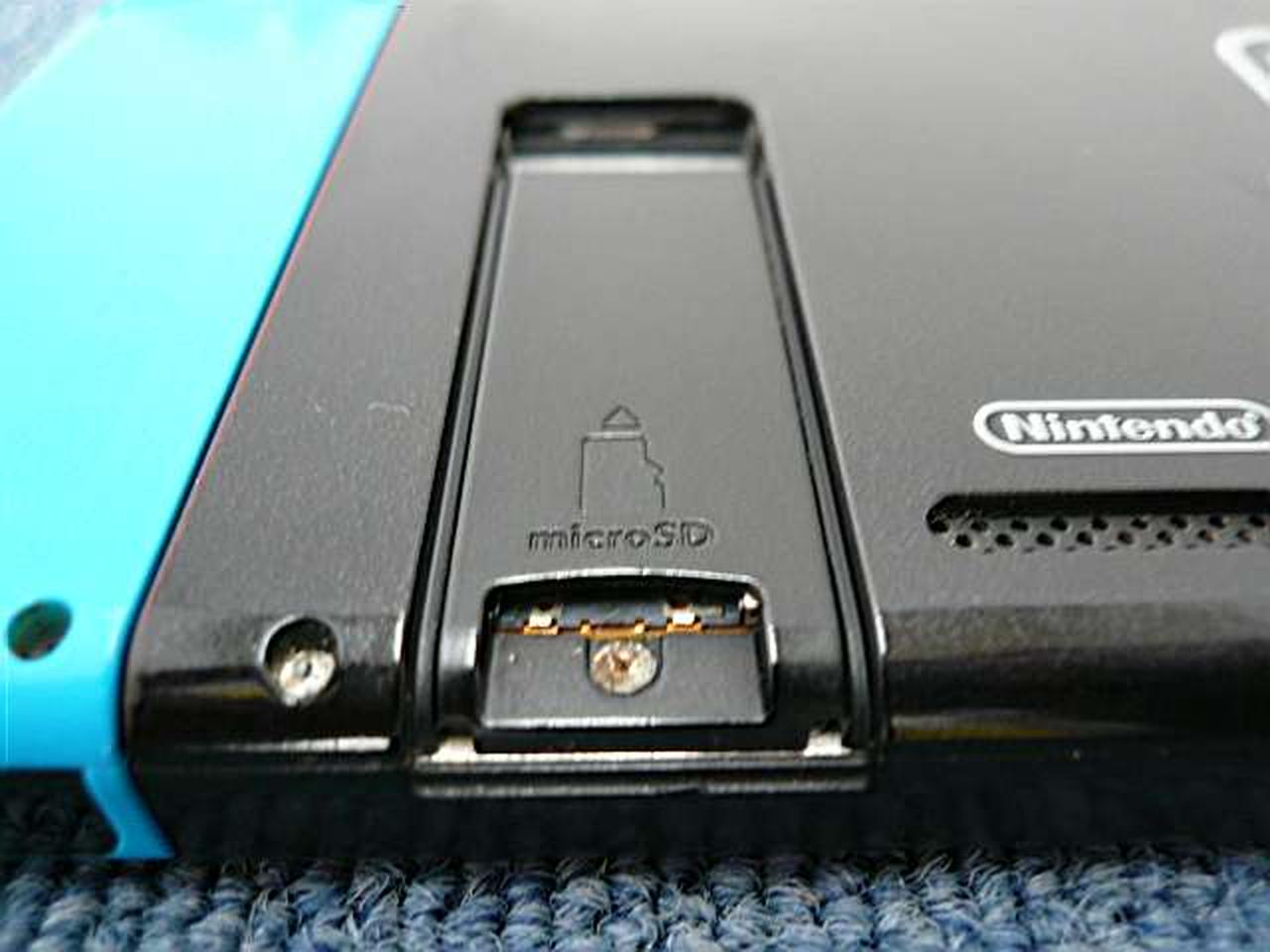 microSD ロック不能