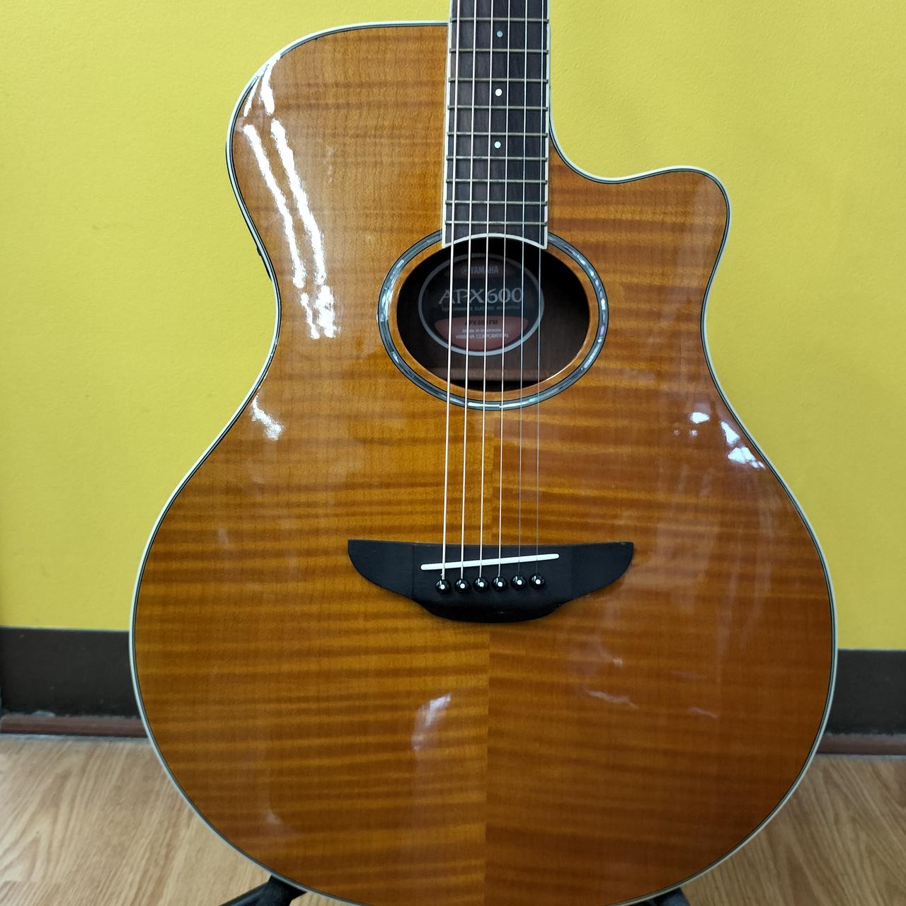 希少/YAMAHA　DW01PJ 改FISHMANエレアコ 弦低め 希少/YAMAHA DW01PJ 改FISHMANエレアコ 弦低め