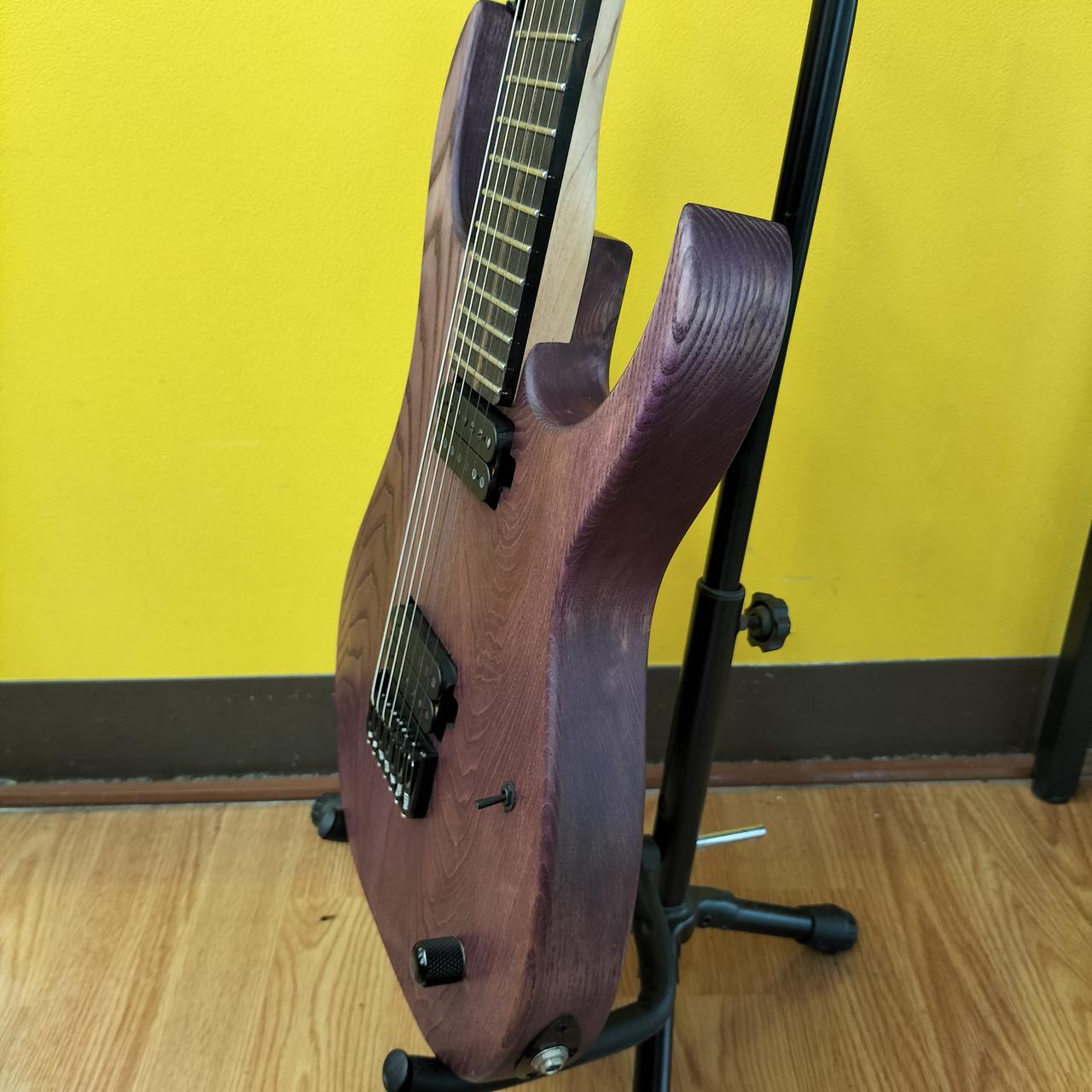 STRICTLY 7 GUITERS|STRICTLY 7 GUITERS 7弦エレキギター|【ハードオフ