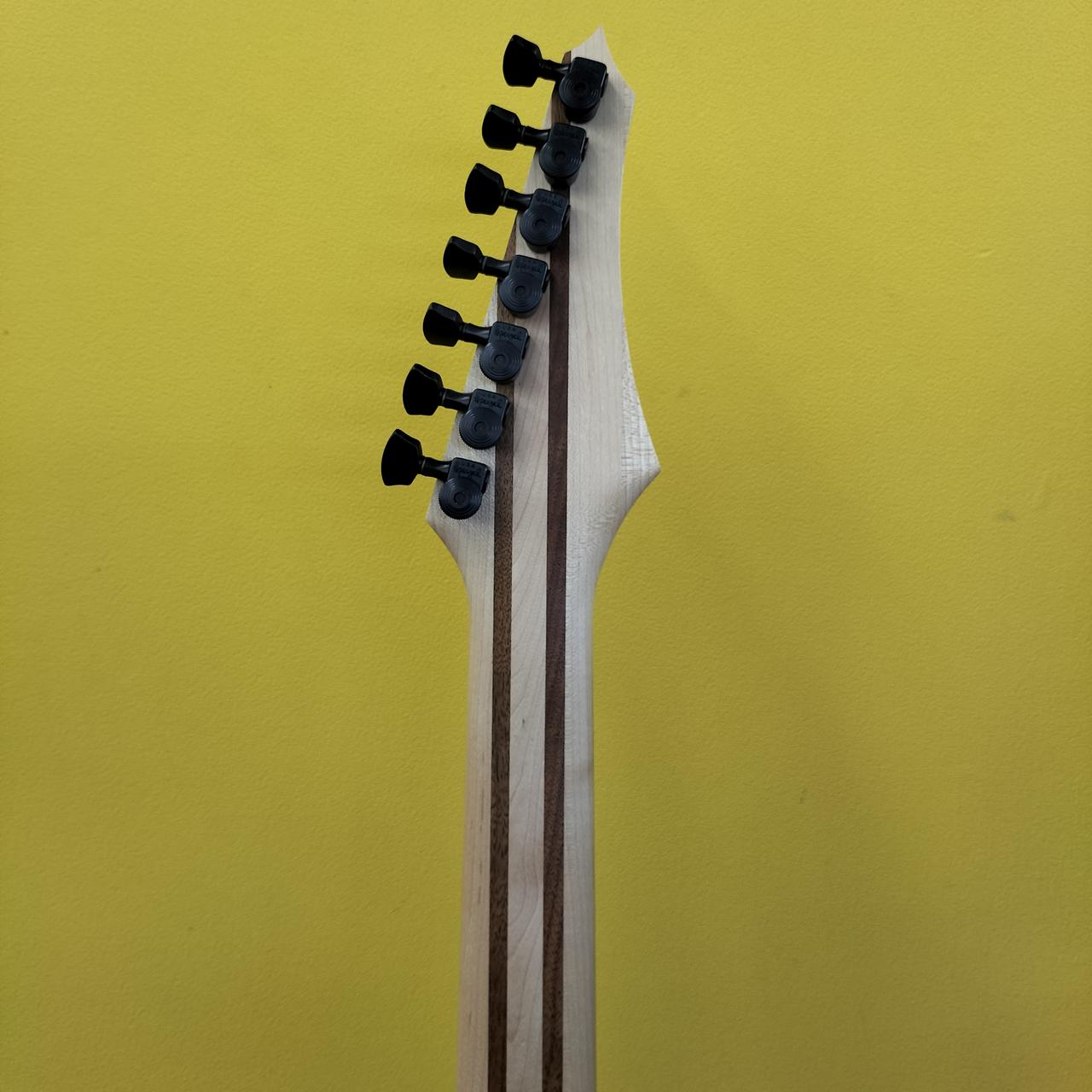 STRICTLY 7 GUITERS|STRICTLY 7 GUITERS 7弦エレキギター|【ハードオフ