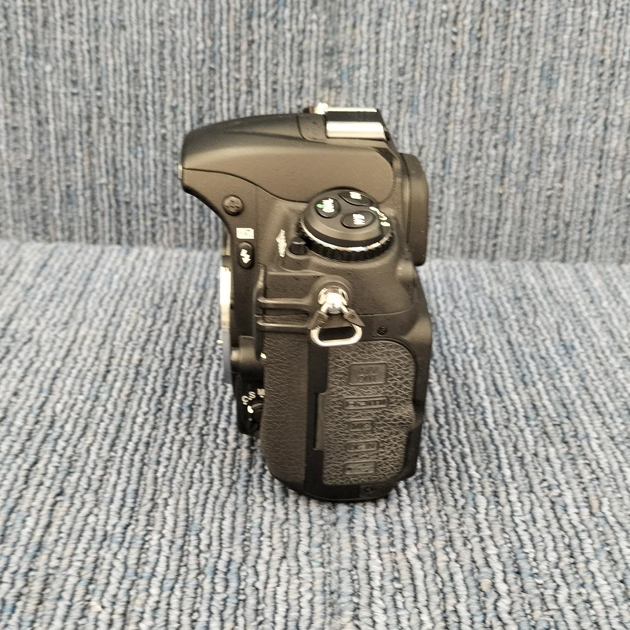 蓋部分若干白に変色してｎます。