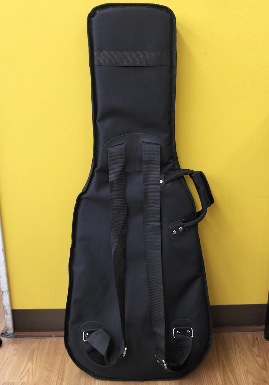 付属品のGIGバッグです。(裏)