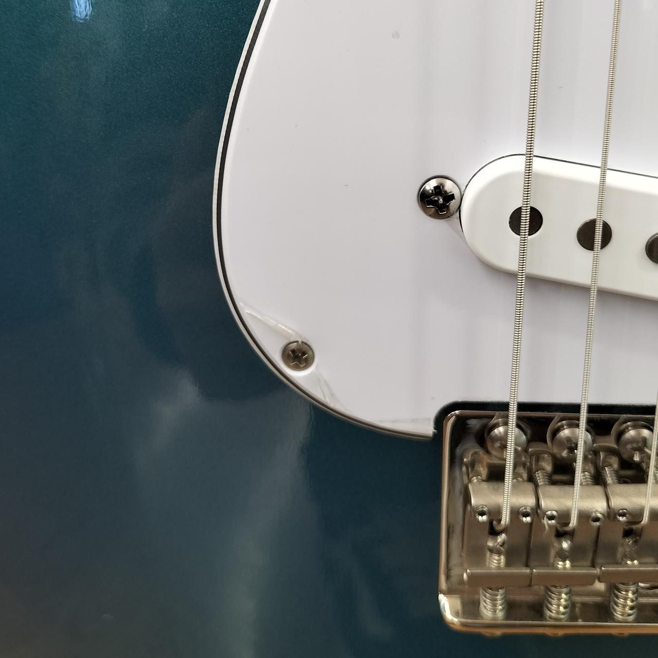 フィルムの剥がれあり