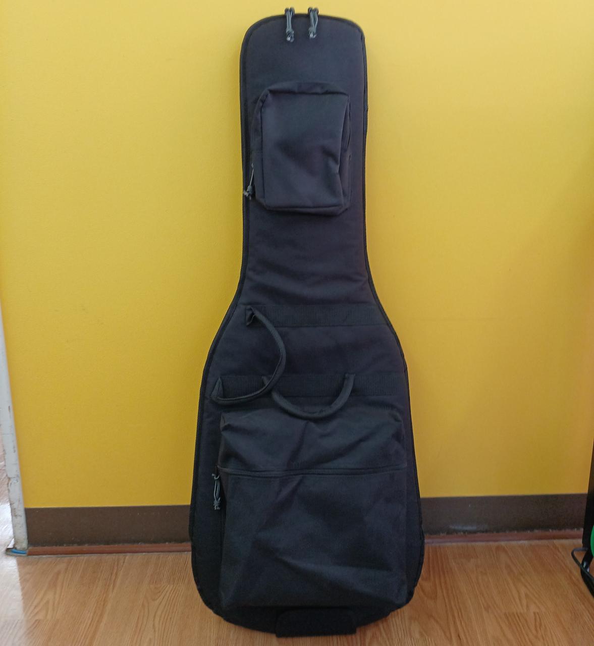 付属品のGIGバッグです。(社外品)
