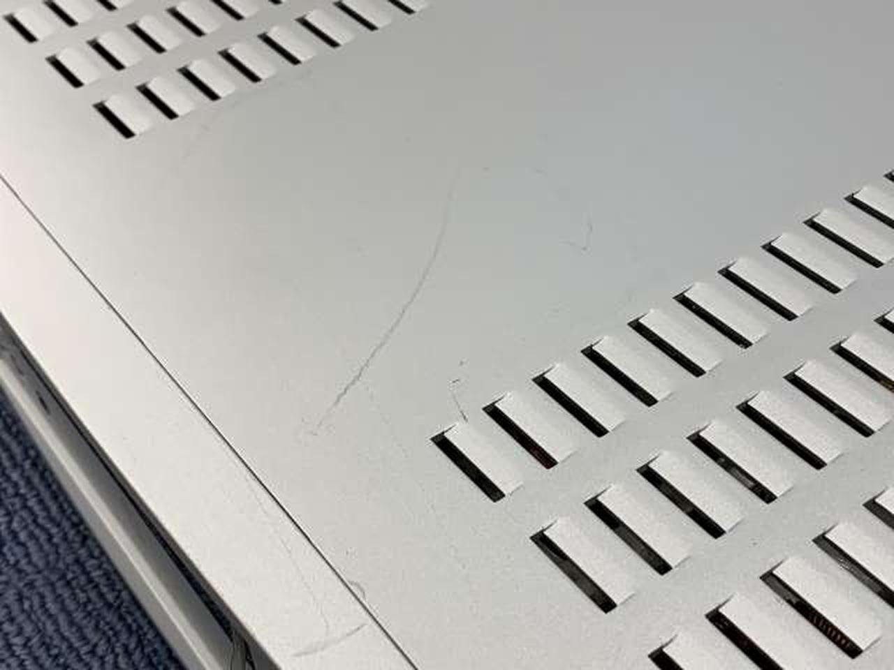 キズあります。