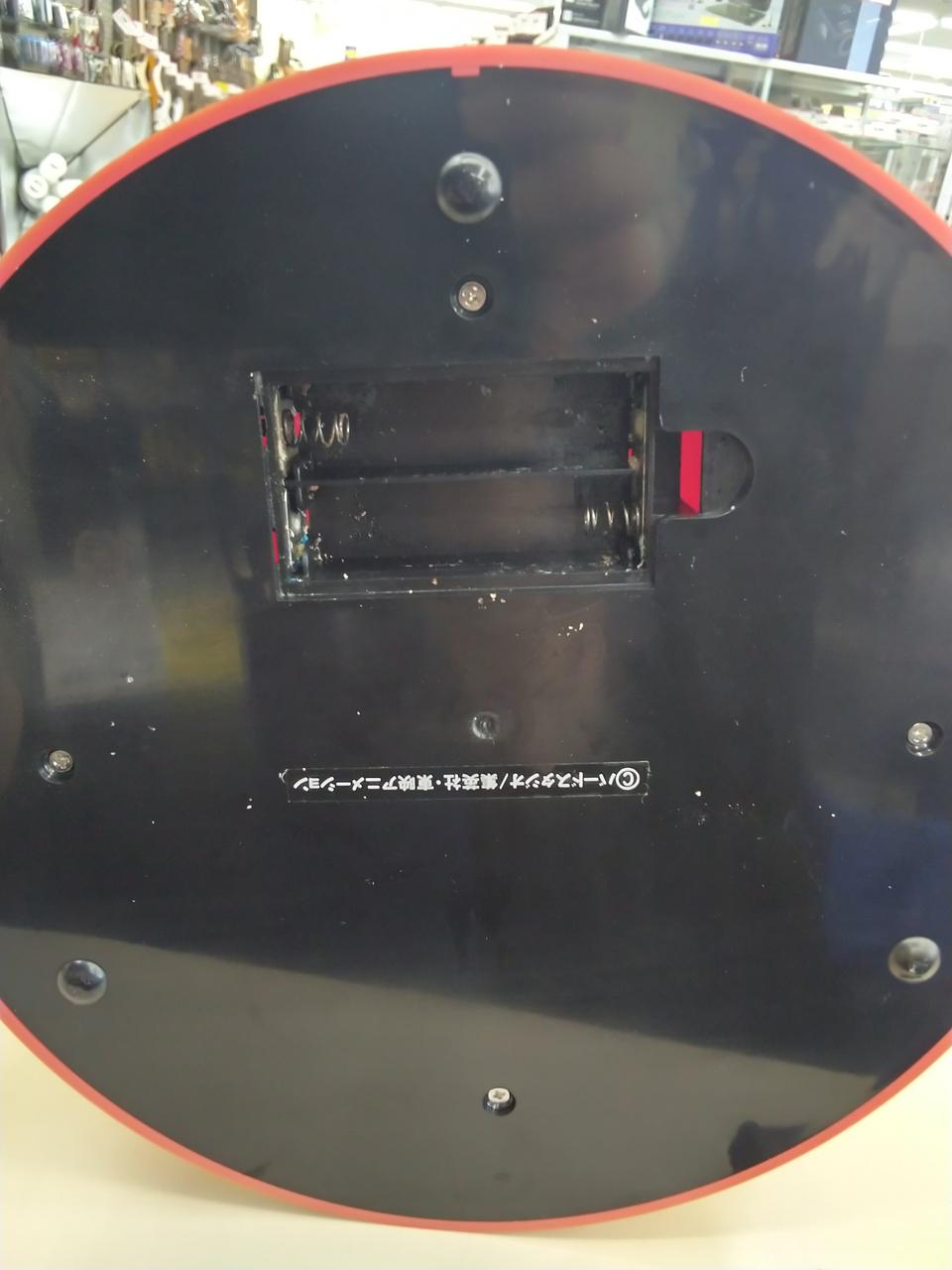 電池入れ液漏れしてます。