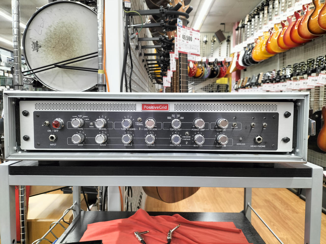 POSITIVE GRID 型番：BIAS RACK BIAS RACK