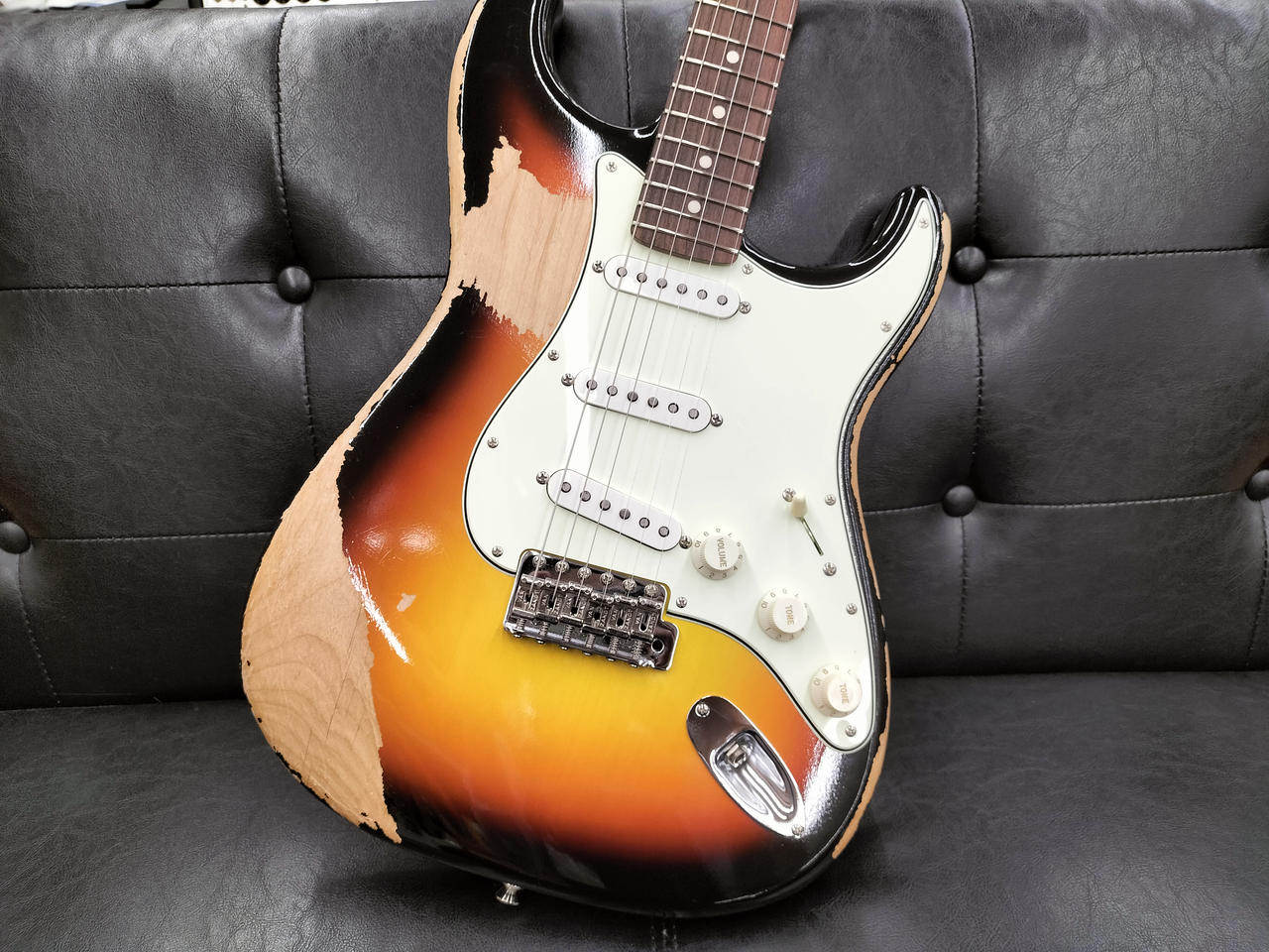 VANZANDT GUITARS ヴァンザントギターSTV-R2 VanZandt】ヴァンザント『エレキギター』STV-R2 Custom order