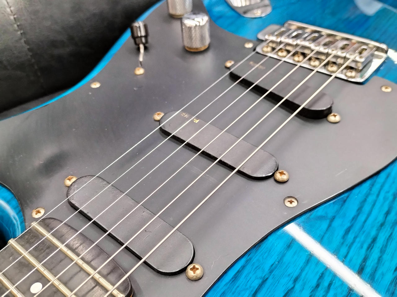 Moon ST-175 EMG STタイプ Moon ST-175 EMG（中古）【楽器検索デジマート】