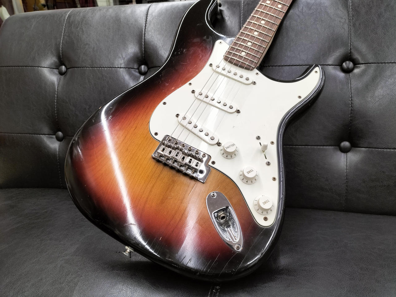 Fender USA Highway One ボディー フェンダー エレキギター 楽天市場】【Fender USA】フェンダーUSA『エレキギター』Highway