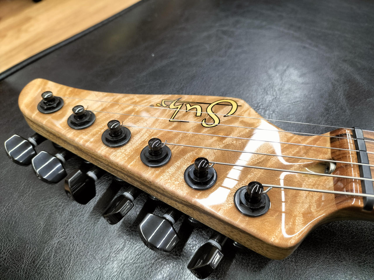 Suhr Modern 黒 スペックシート 純正ケース付き 調整済 2019年製 サー(SUHR)|JST MODERN|HARDOFFオフモール（オフモ