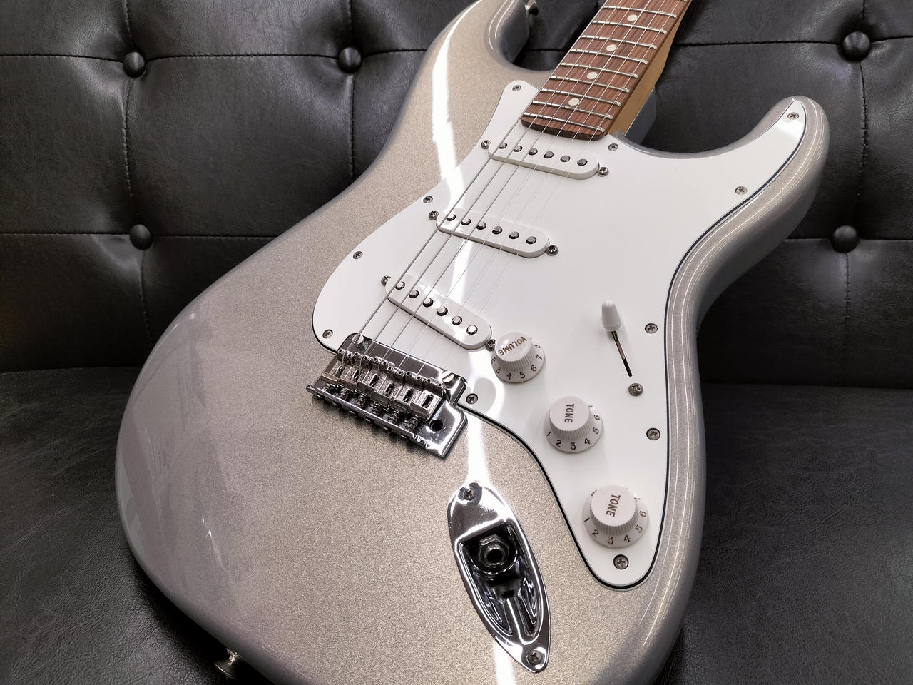 FENDER MEXICO|PLAYER STRATOCASTER SILVER|HARDOFFオフモール(オフモ FENDER MEXICO|PLAYER STRATOCASTER SILVER|HARDOFFオフモール(オフモ