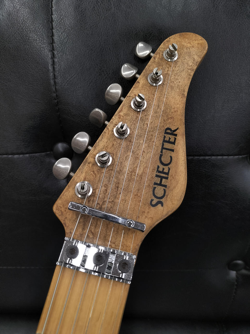 SCHECTER|NV-3-22 RED|【ハードオフ公式通販】オフモール|2010940000104815