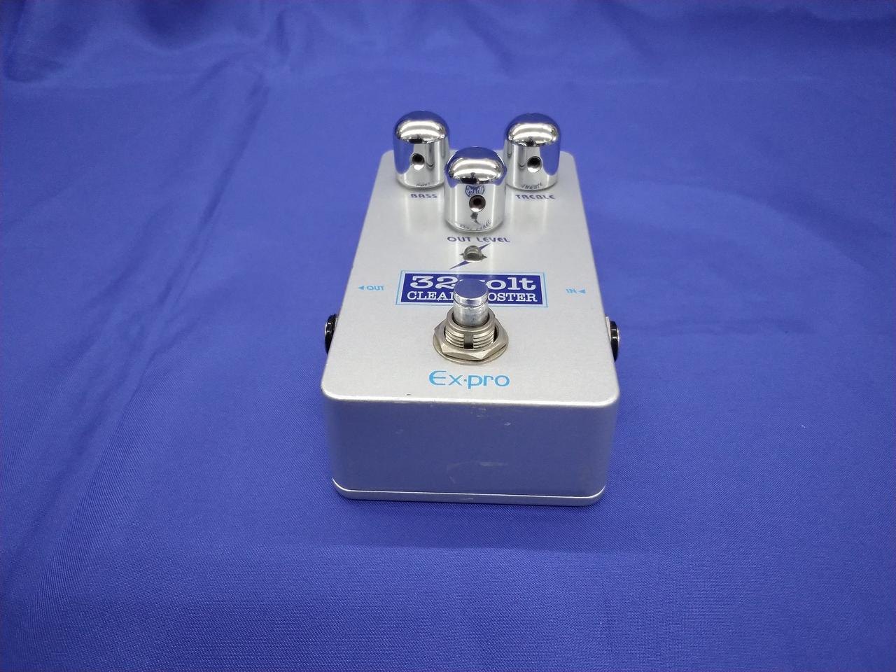 本体に軽微なヨゴレあり