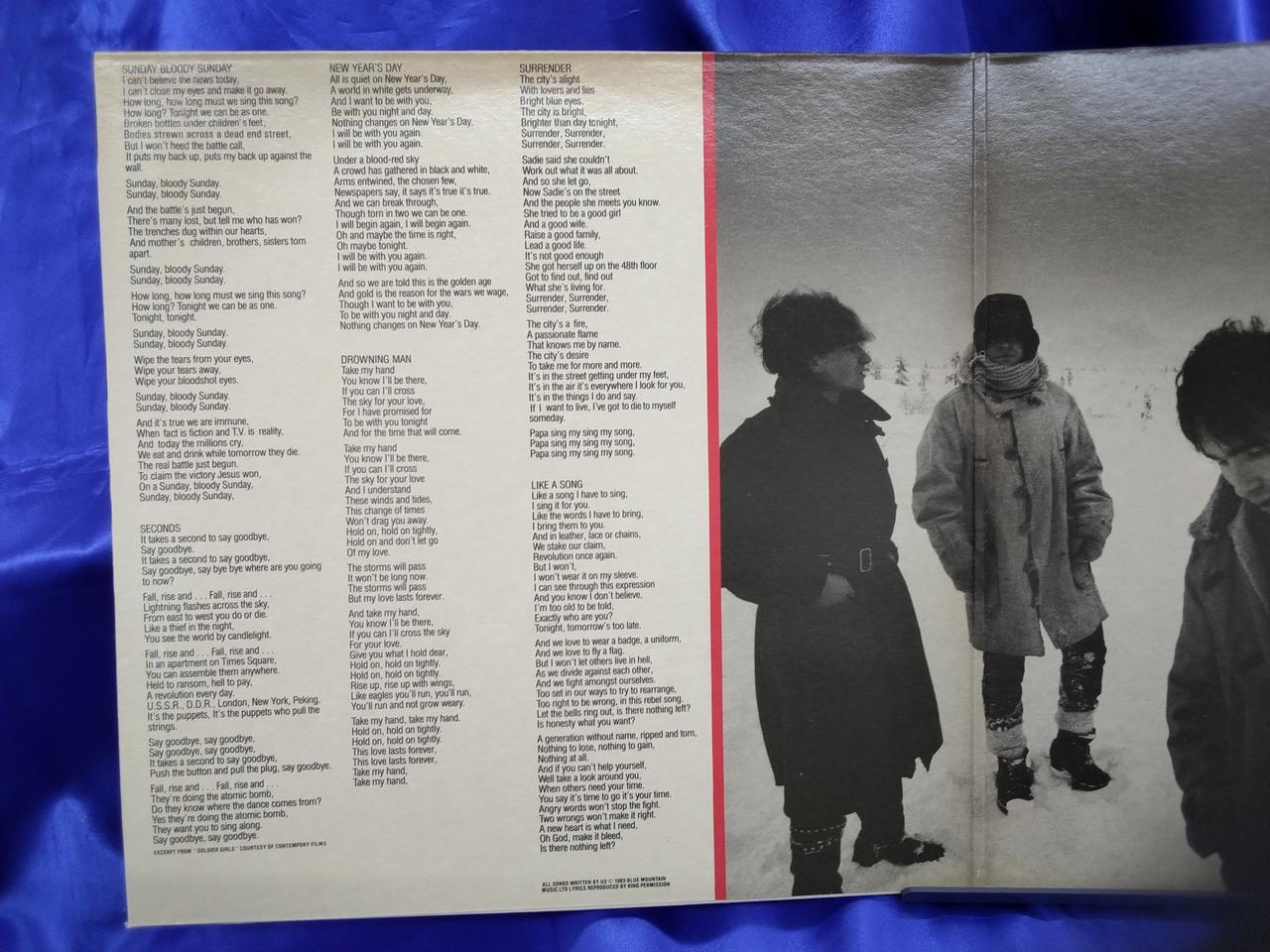 ジャケットに軽微なヨゴレ、ヤケあり