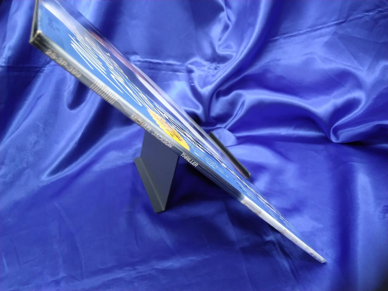 ジャケットにヨゴレあり