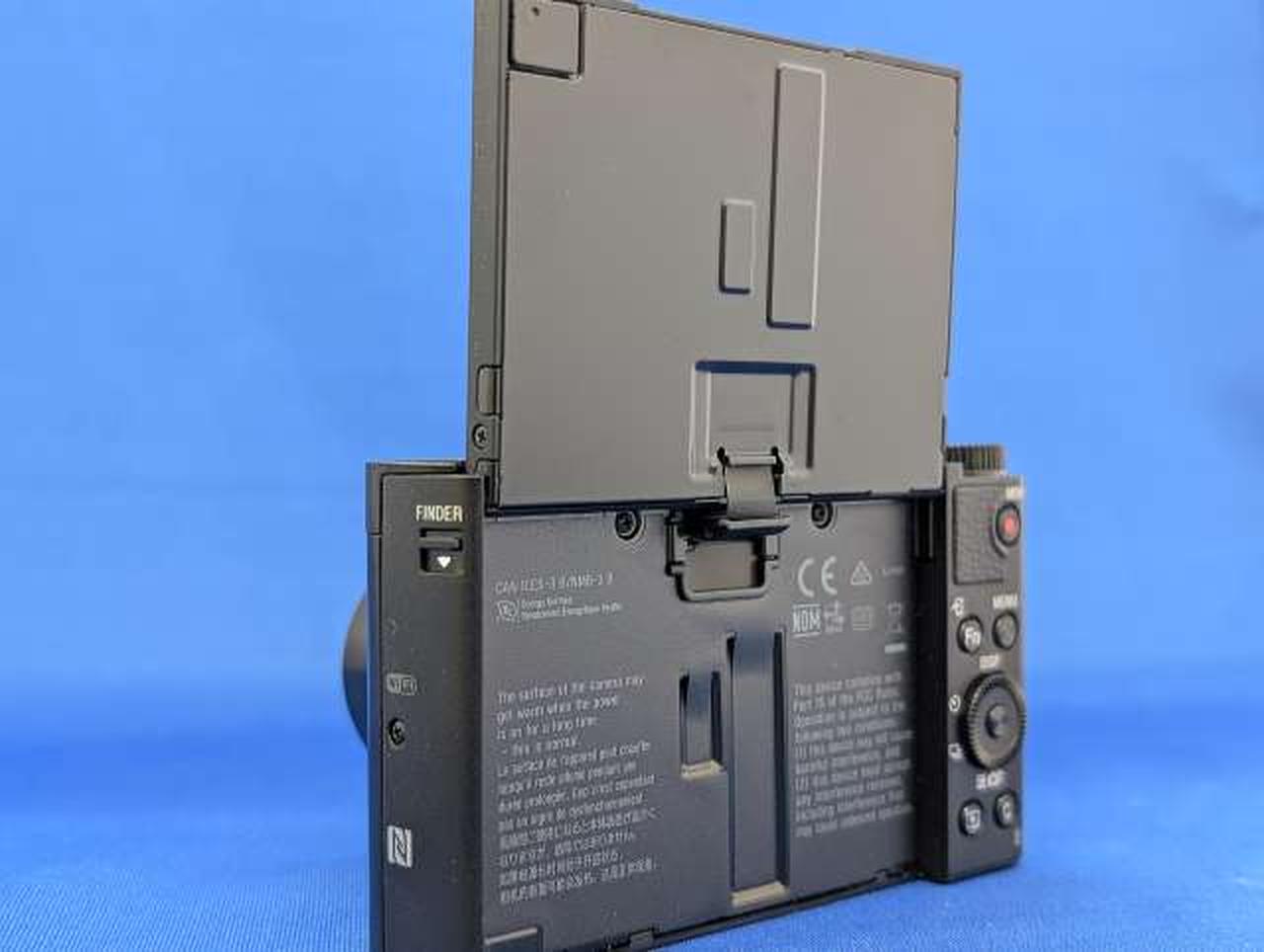 【美品】SONY HDR-FX1000＋アクセサリーキット＋バック 美品】SONY HDR-FX1000＋アクセサリーキット＋バック HDR-FX1000