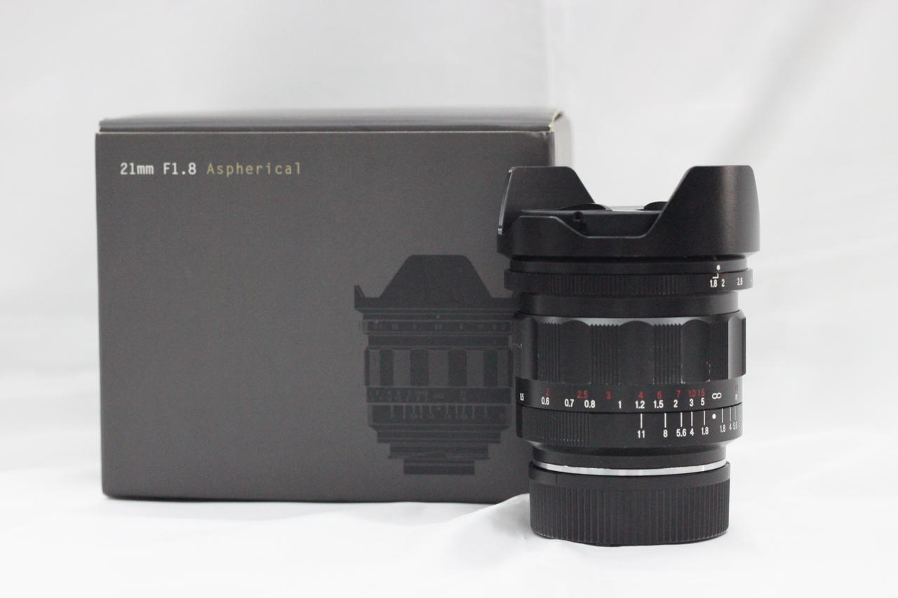 外箱、フロント/リアキャップが付属します