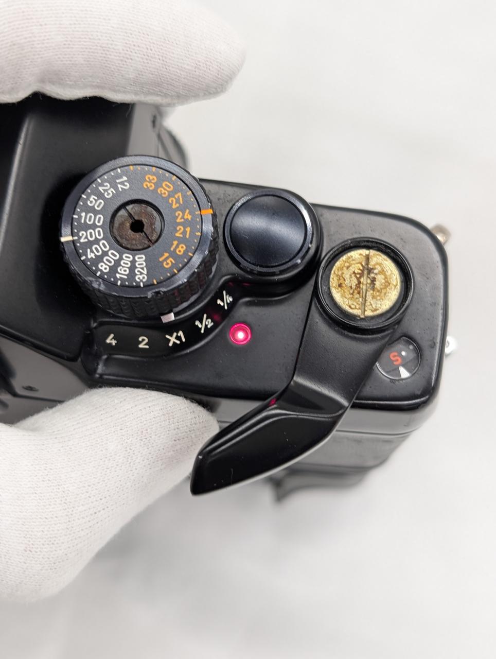 巻き上げレバーのパーツ欠損あり