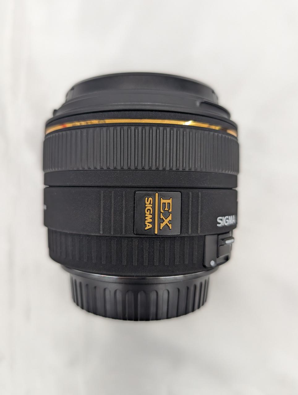 SIGMA 単焦点レンズ Amazon.co.jp: SIGMA 単焦点レンズ Art 30mm F2.8 DN シルバー