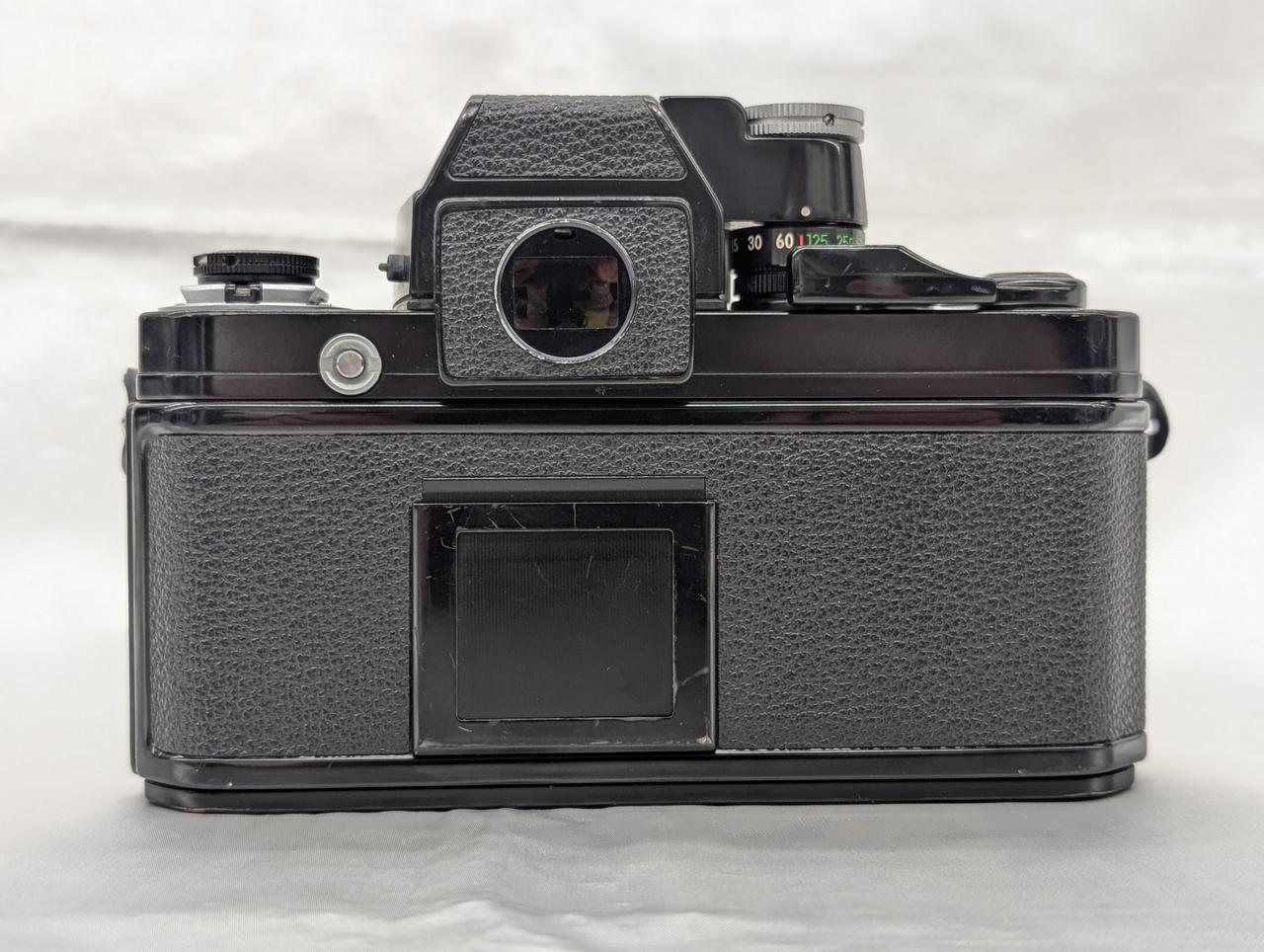 Nikonフィルムカメラ ニコン Z 7とフィルムカメラ時代のFマウントレンズで撮影したショート