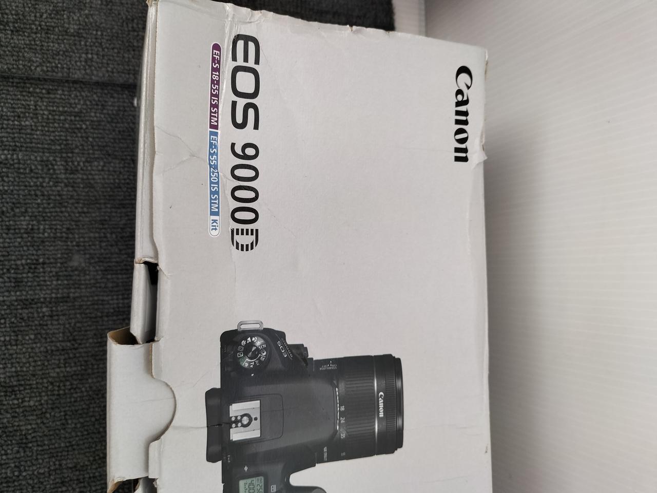 サト　Canon EOS 9000D ダブルレンズ Canon EOS 9000D ダブルズームレンズキット♪wifi標準搭載♪