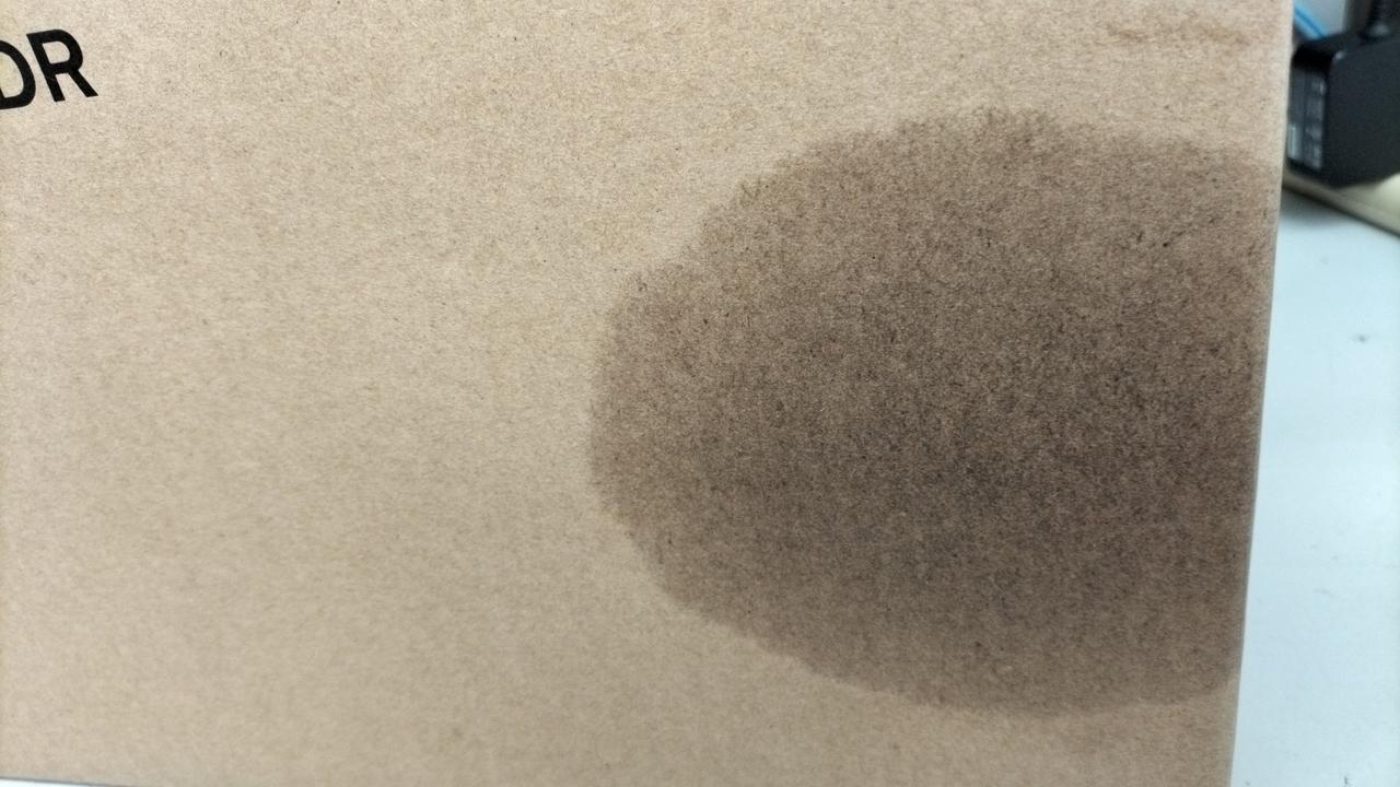 箱シミあり